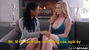 Cô gái công chức trong sạch 22 tuổi làm việc tại một cơ quan có cuộc sống riêng tư rất khác biệt và được bú cu với một ông chủ lợn béo bốn mắt 1080P không cần nước