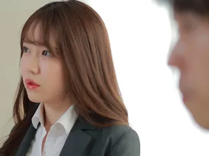 Cậu học trò tự ti được cô gia sư dễ thương dạy bảo tận tình