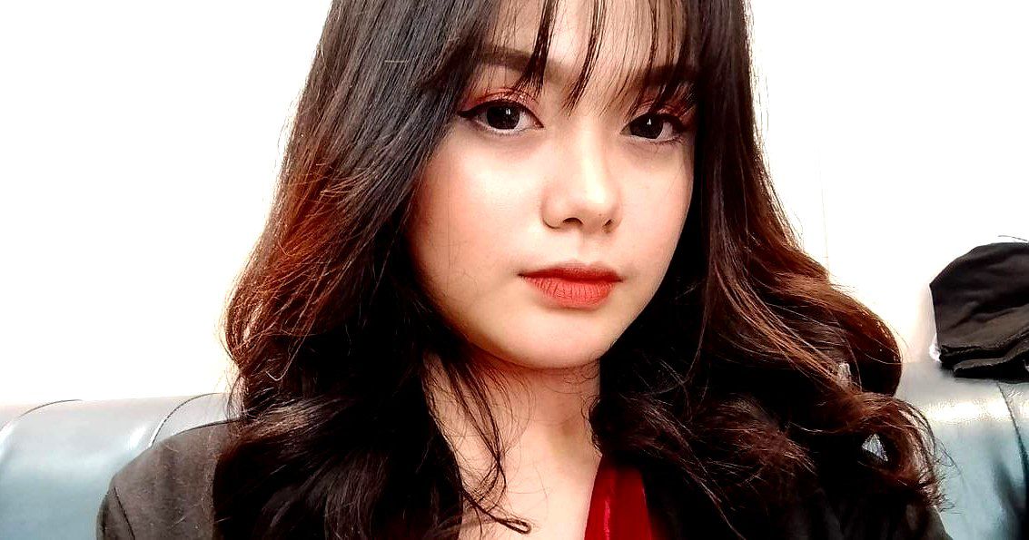 Khi bố anh xã nhìn thấy vợ sắp cưới của con trai “thẩm du”